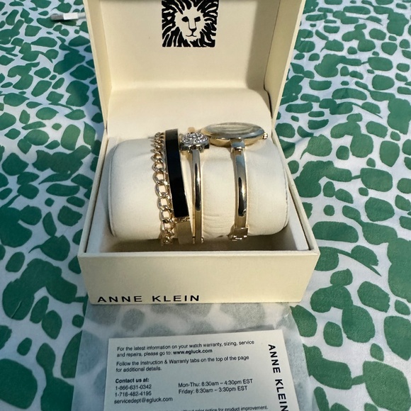 Anne Klein Gold/Black Watch + 3 Bracelet Set NIB 🎁 Perfect Gift - Picture 6 of 10